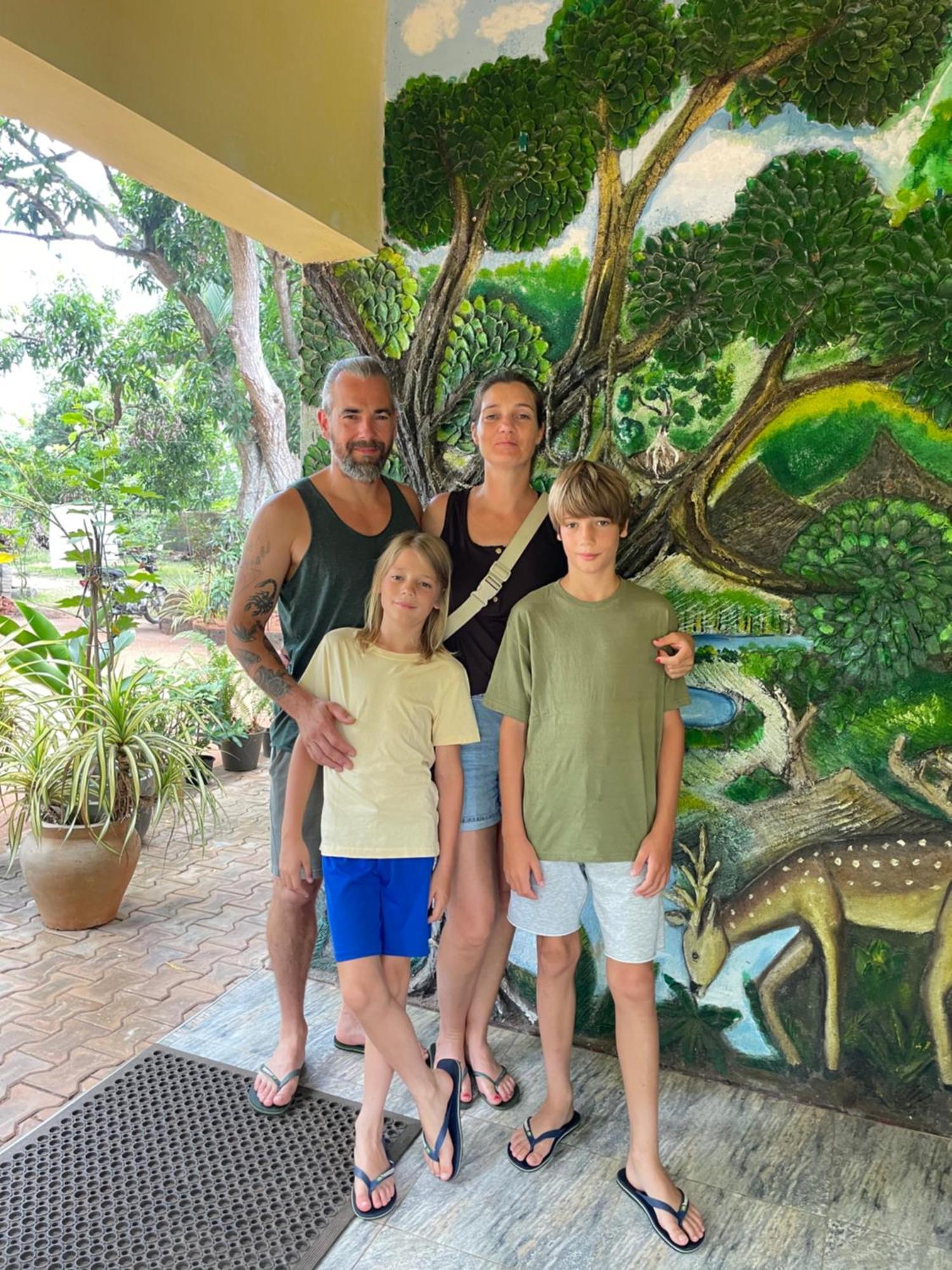 Olivia Homestay Anuradhapura Esterno foto